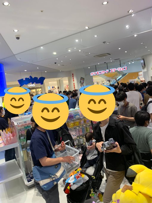ポケセン船橋 ポケモンセンタートウキョーベイ 複数の入口がオープンでダッシュ大会が開催 エレベーター追い抜きや入場制限せず入れまくりで押し合い商品棚破壊の地獄絵図 ポケセン 5月28日 まとめ部