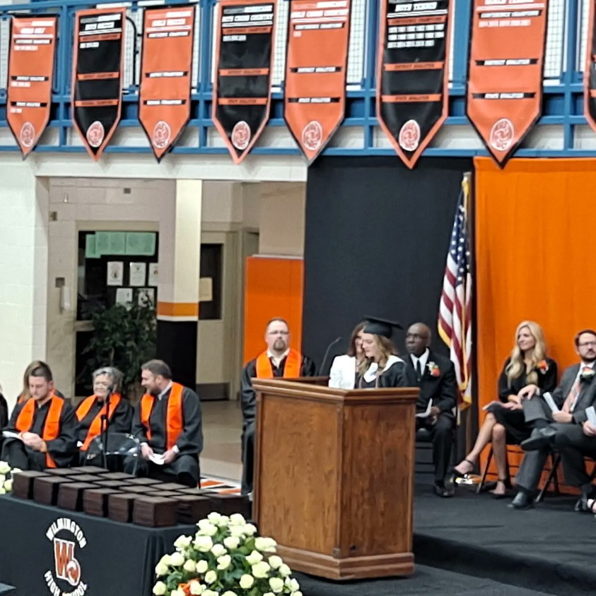 burns10S's tweet photo. Congrats Claire! https://t.co/Swq6CuwlhH