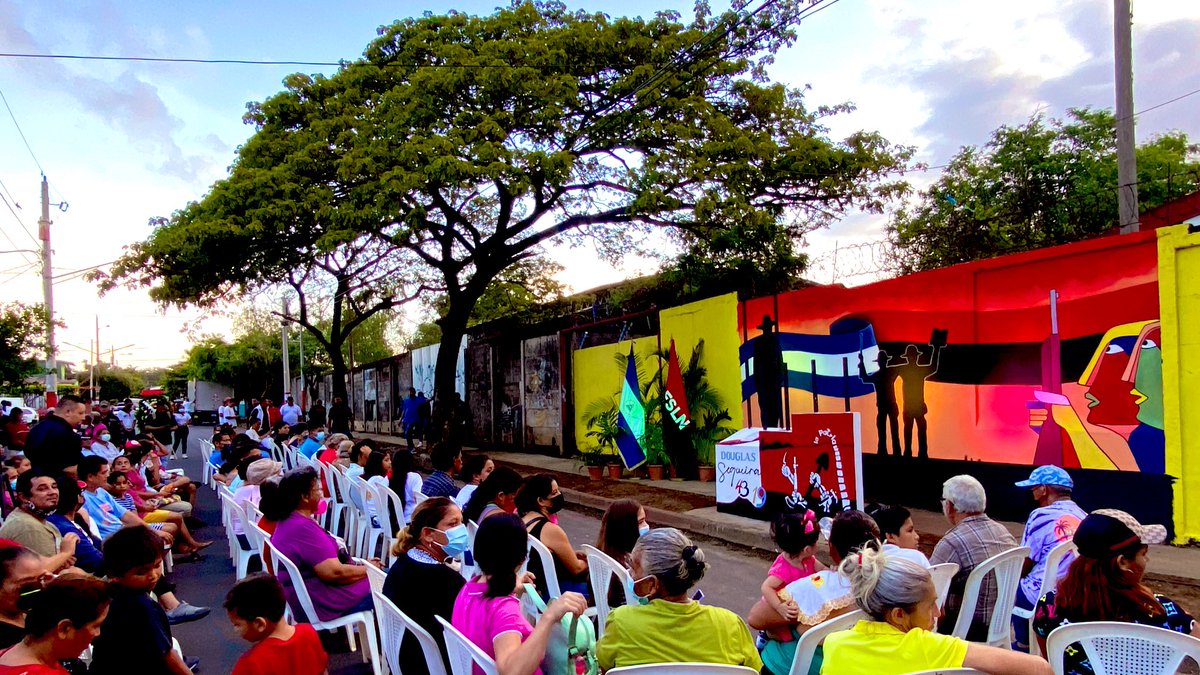 #27Mayo 1979 pasan a la inmortalidad los Cros Douglas Sequeira y Ramón Chávez, ambos de la heroica e histórica Colonia Primero de Mayo, ¡Honor y Gloria a nuestros Héroes y Mártires! 🔴⚫️
#UnidosEnVictorias
#BenditasMadres