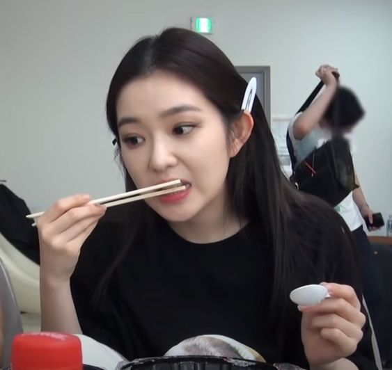 ㅤㅤ★✰ ㅤ ㅤ
ㅤㅤㅤㅤㅤㅤhindi naman halatang gutom,
 ㅤ ㅤ ㅤ ㅤ    good morning, everyone!!
ㅤ ㅤㅤ ㅤㅤ ㅤㅤ ㅤㅤ ㅤㅤ ㅤㅤ ㅤㅤ ㅤㅤ ㅤㅤ ✰★