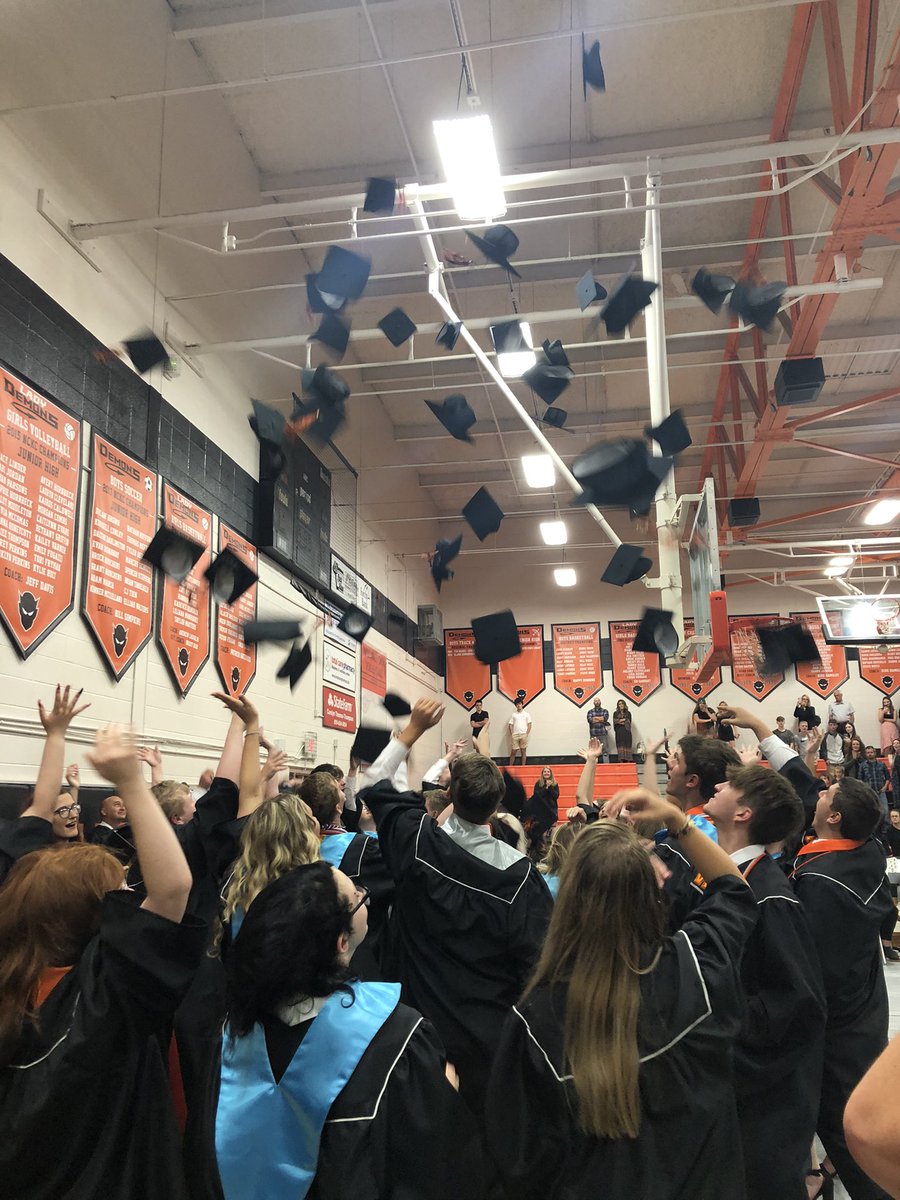 That’s a wrap!  Congratulations to the WHS Class of 2022!
