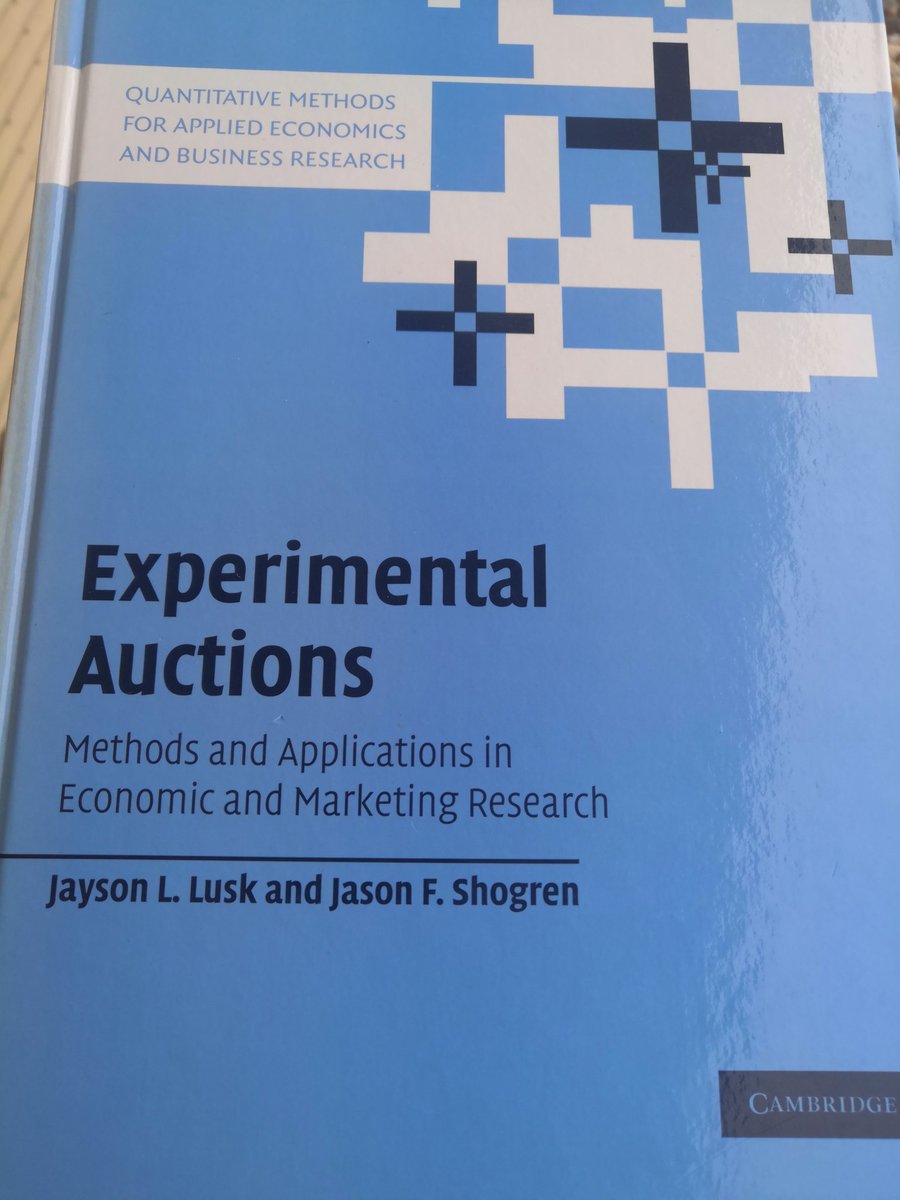 Lokjour's tweet photo. I won a fantastic book by @JaysonLusk and Jason Shogren through a non-hypothetical second-price auction course illustration game. The second best price was $99 but I got it for free thanks to @JaysonLusk and Dr. Carola Grebitus.@VincenzCaputo @ValerieKilders @michaelgaosj https://t.co/R7jaN5GUmx