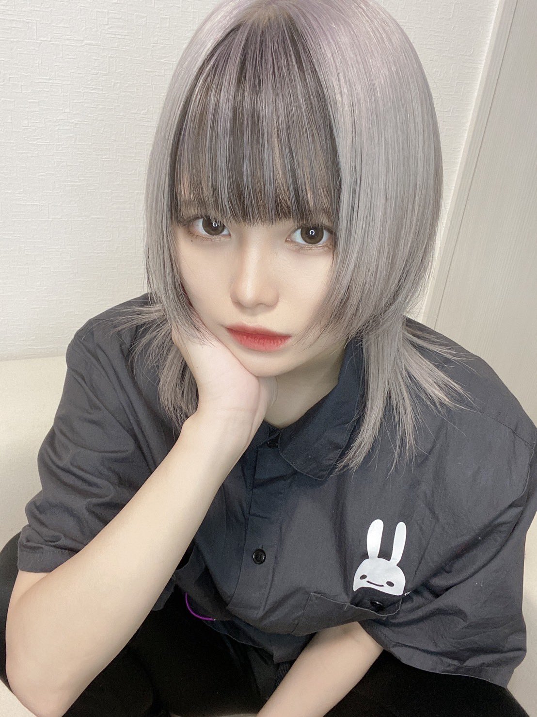 長沼彰憲 ウルフ美容師 ショート ボブ ハイトーンカラー コントラストジェンダーレスウルフ ケアブリーチ二回必須です ウルフボブ ショートウルフ ミディアムウルフ ウルフヘア ウルフ ウルフショート ケアブリーチ インナーカラー