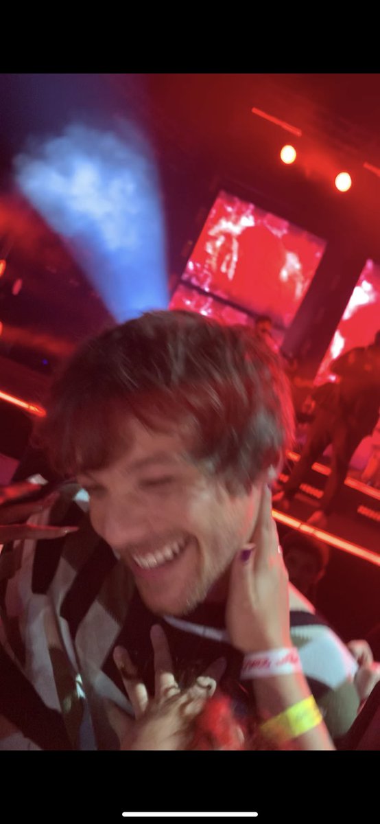 sam tweet media