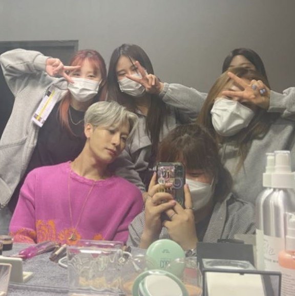 hibrogsv7's tweet image. ฮยองไลน์ 🫳🫠