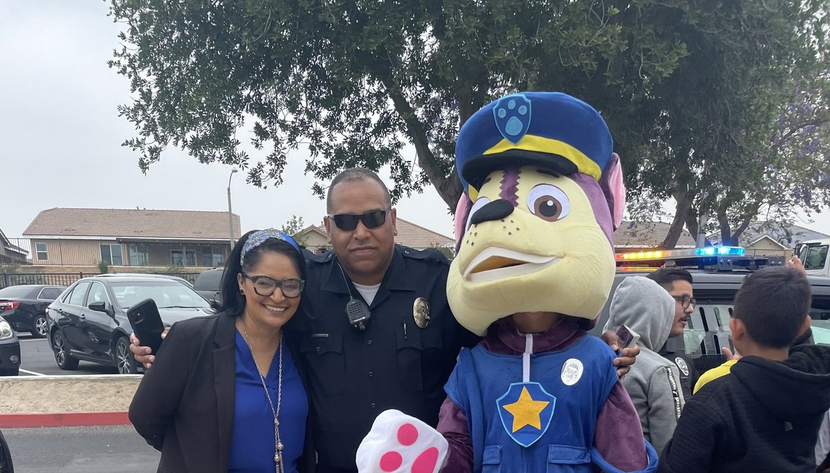 GeorgiaFMorris1's tweet photo. Thank you @Colton_PD and @RichRandolph7  for an amazing day! Our Mt. Lions were so excited and filled with so much joy to see their heroes today! https://t.co/5BzLpDqY4O