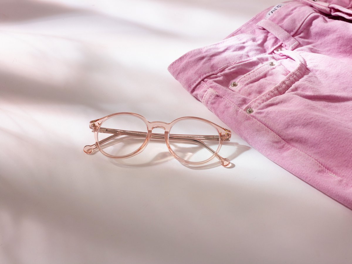 Lenskart_com's tweet photo. It doesn't get any fresher than this!
Explore clear acetate frames in refreshing colours from #CrystalClearCollection.
Shop now: https://t.co/WoNF9N5qum
🔍 142704
.
#Lenskart #Eyewear #Collection22 https://t.co/nY1jrCTtSJ