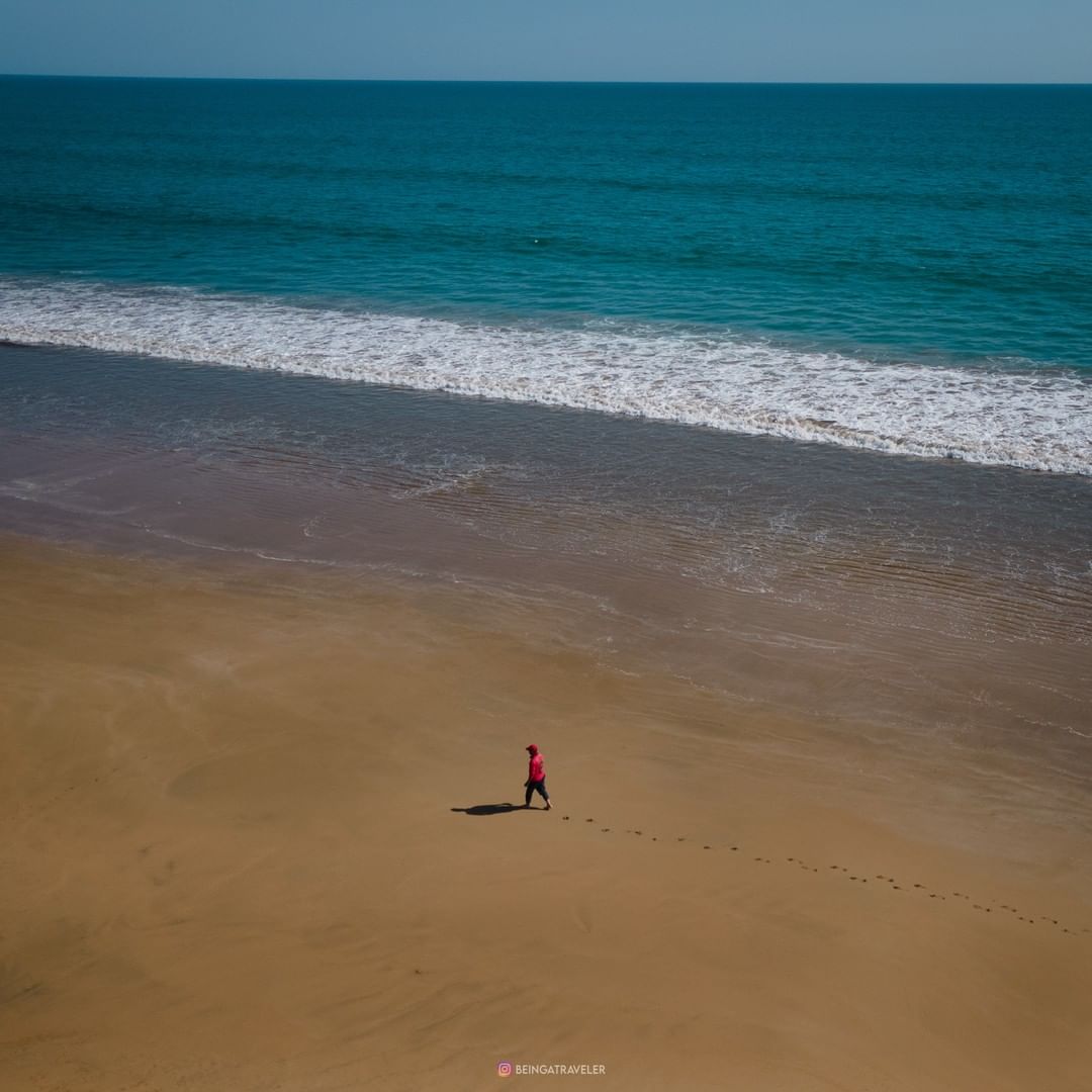 Kund Malir' is a beach in #Balochistan, #Pakistan located in Hingol National Park.

Credits: Bilal Azam

#BeautifulPakistan #VisitPakistan

@Amazing_pk @Dir_TourismBal @GoBalochistan