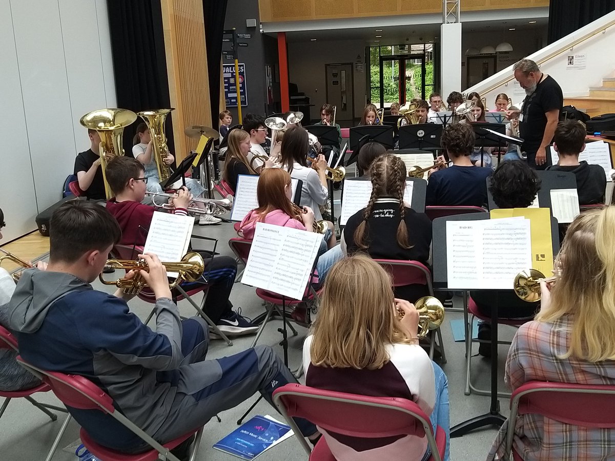 SeftonSky's tweet image. A brilliant rehearsal day for our young Sefton musicians in collaboration with @ResonateHub and @AccentMusicHub - they worked so hard and are a credit to &apos;Mersey Hub Brass&apos; 👏👏 Thank you @ResonateHub for hosting👍