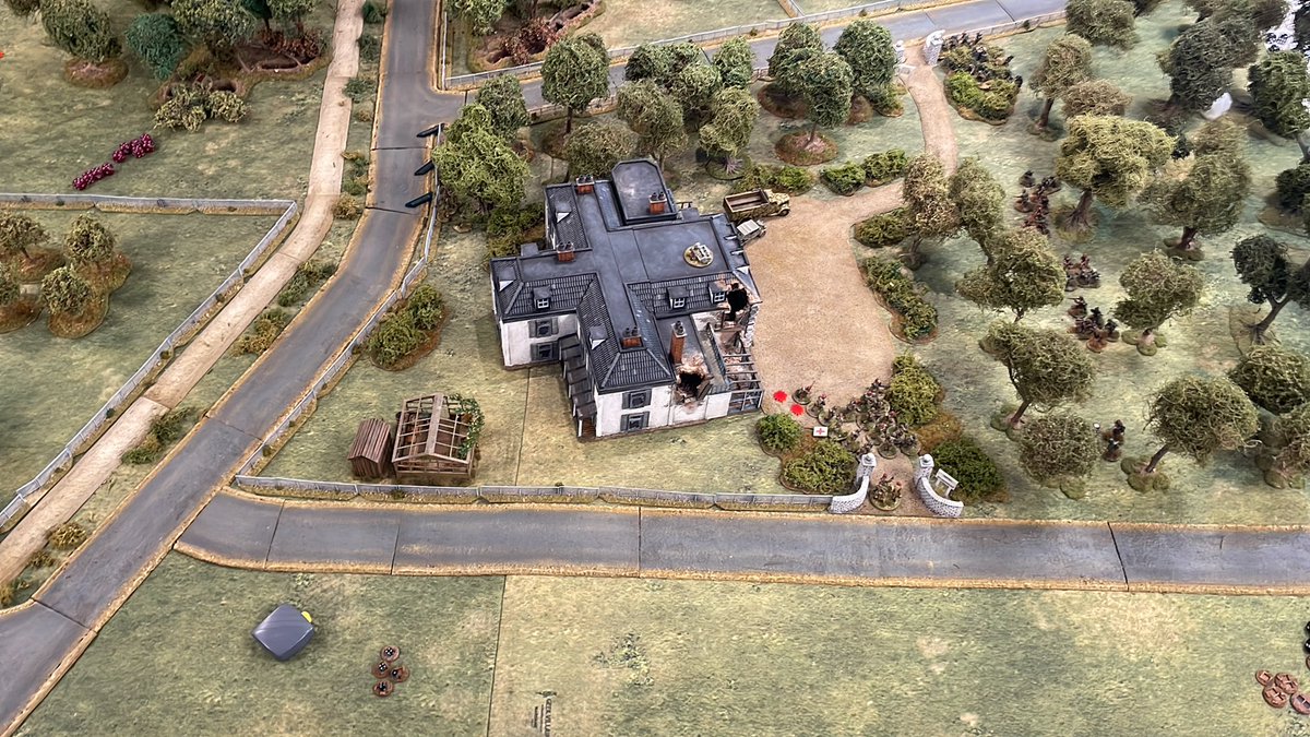 AdeDeacon's tweet photo. @geek_villain VERY pleased with the first outing for my pair of “Autumn” fleeces today at #OML8 providing the base for our Bilderberg (Wolfheze) scenario👍🏻 #spreadthelard https://t.co/AnFxY4grTZ