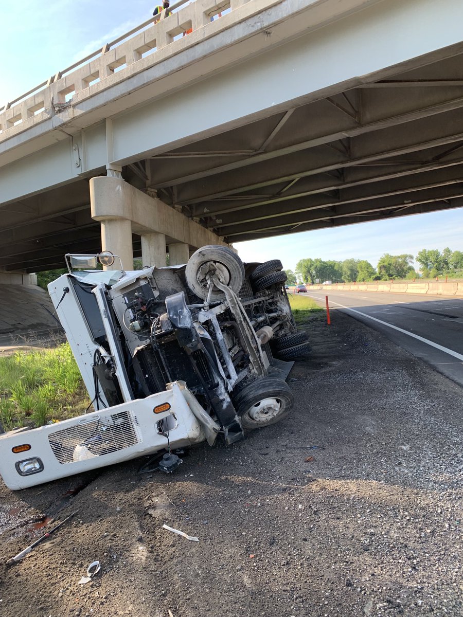 GRINDING!!! tweet media