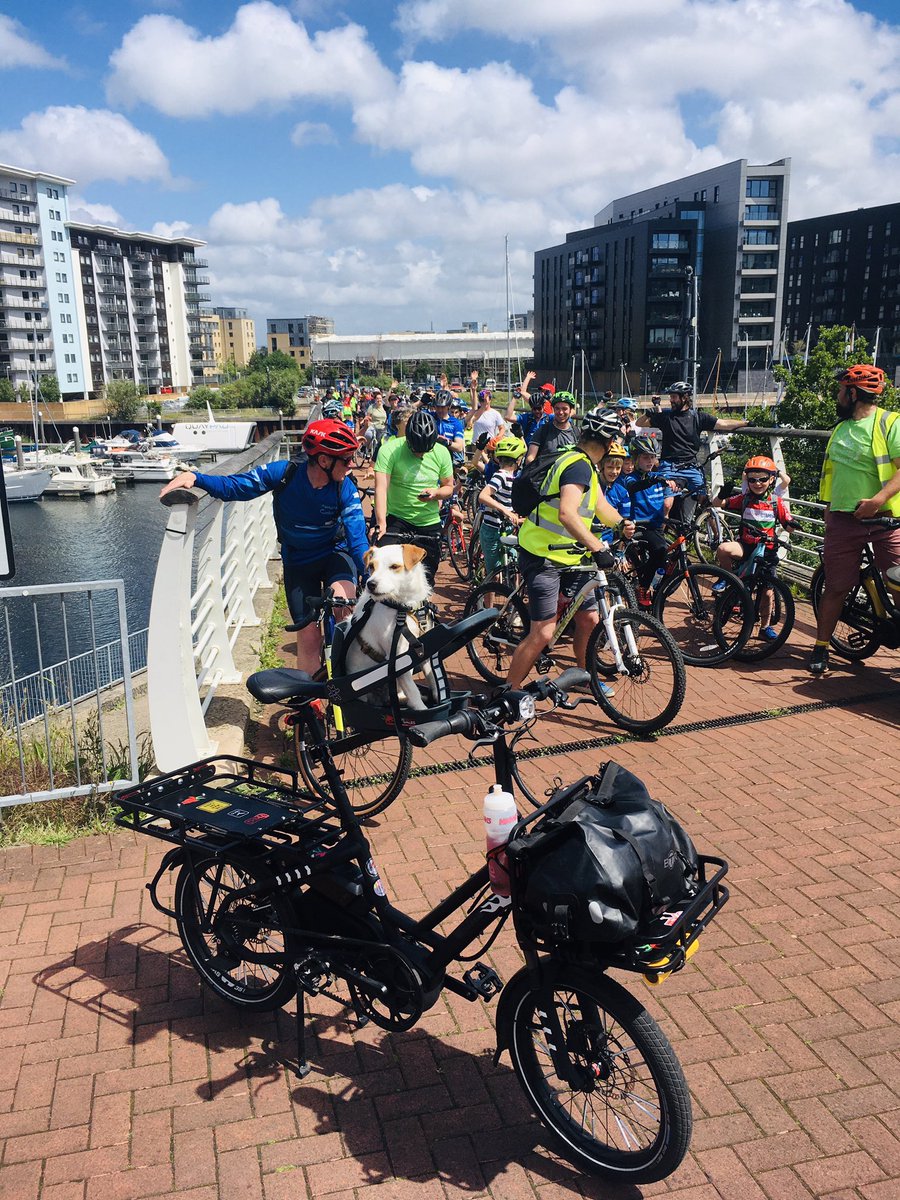 BikeWalkScoot's tweet photo. Rosie & Bracken had a great time marshalling riders around Cardiff Bay as part of the @PedalPower_Diff #RideForAll event! Fantastic to see so many people taking part and supporting the ride! 🚲🏴👍🏻 https://t.co/cbwnWtuZmE