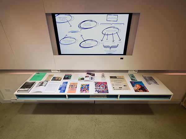 akimboart's tweet image. This week&apos;s #Akimblog Review, by Ogheneofegor Obuwoma in Vancouver, focuses on An Insufficient Record: The photo-ethics of preserving Black Vancouver by Nanyamka (Nya) Lewis at @gruntgallery. On view until June 18.

ow.ly/NCCb50JtxeO