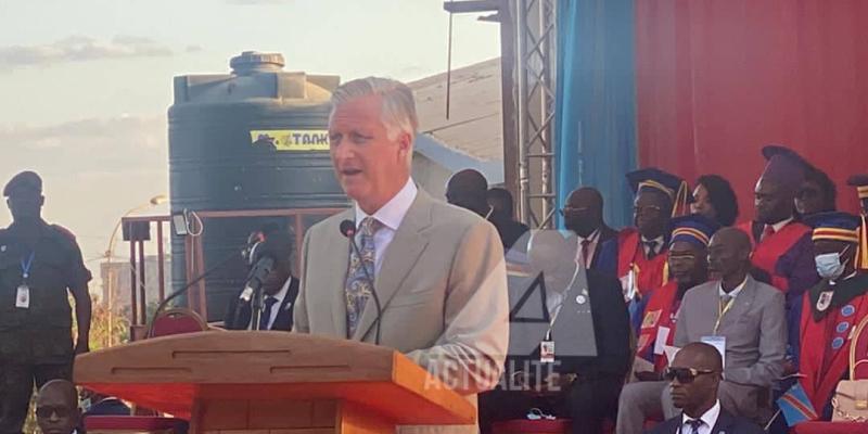 ACNews_org's tweet photo. ☷[ 🔴 ACNEWS - ARTICLES CHOISIS DU JOUR ]
CAMEROUN: Un autoroute fermée → Le roi Philippe devant les étudiants en RDC  → L'expulsion de l'Ambassadeur de France de GUINÉE   → Et le coup de gueule de Samuel ETOO...  | À LIRE Sur ACNews - https://t.co/Yu6znHyrfH 
#ACNews #Jour | https://t.co/NSSrmWfvrL