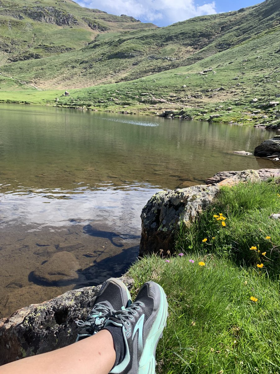 Aquí los niveles de paz son tope de gama #montaña #Pirineoaragones #rutasbonitas