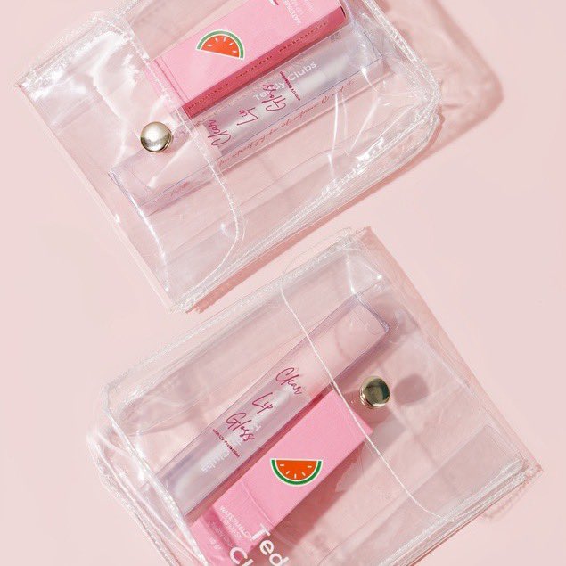 swextdemon's tweet photo. 💗 GIVEAWAY @swextdemon x @TeddyClubs 💗

ada yg mau lipcare gemec gaaa? yuk ikutann!

rules:
🌷 follow @swextdemon &amp; @TeddyClubs 
🌷 rt + likes tweet ini
🌷 rt + likes thread review di tweet bawah ini
🌷 rep “sye mau lipcare teddyclubs dong!”

udah gt aja, goodluck! 🐰 https://t.co/9Ojy7MXVPn