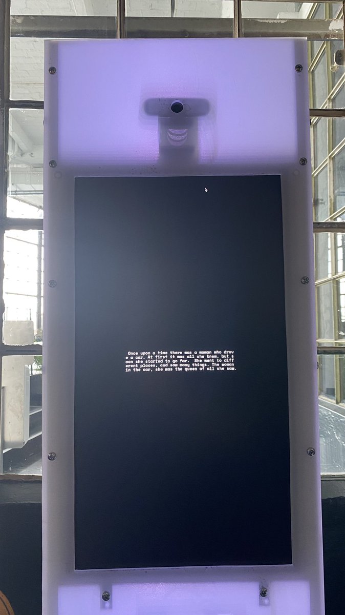 Ein Poesie-Automat hat mir auf der <a href="/txt_conference/">.txt</a> ein Gedicht geschrieben. ❤️ #txt22