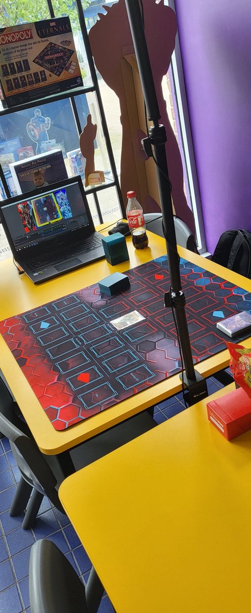 Argoth_'s tweet photo. Second recording of the month down at @GeekRetreatUK Lisburn for the @YuGiOh_TCG Budget series! let's get some wins boys!!
#yugioh #budgetseries @IrishStreamers https://t.co/gVZiwAxI2a