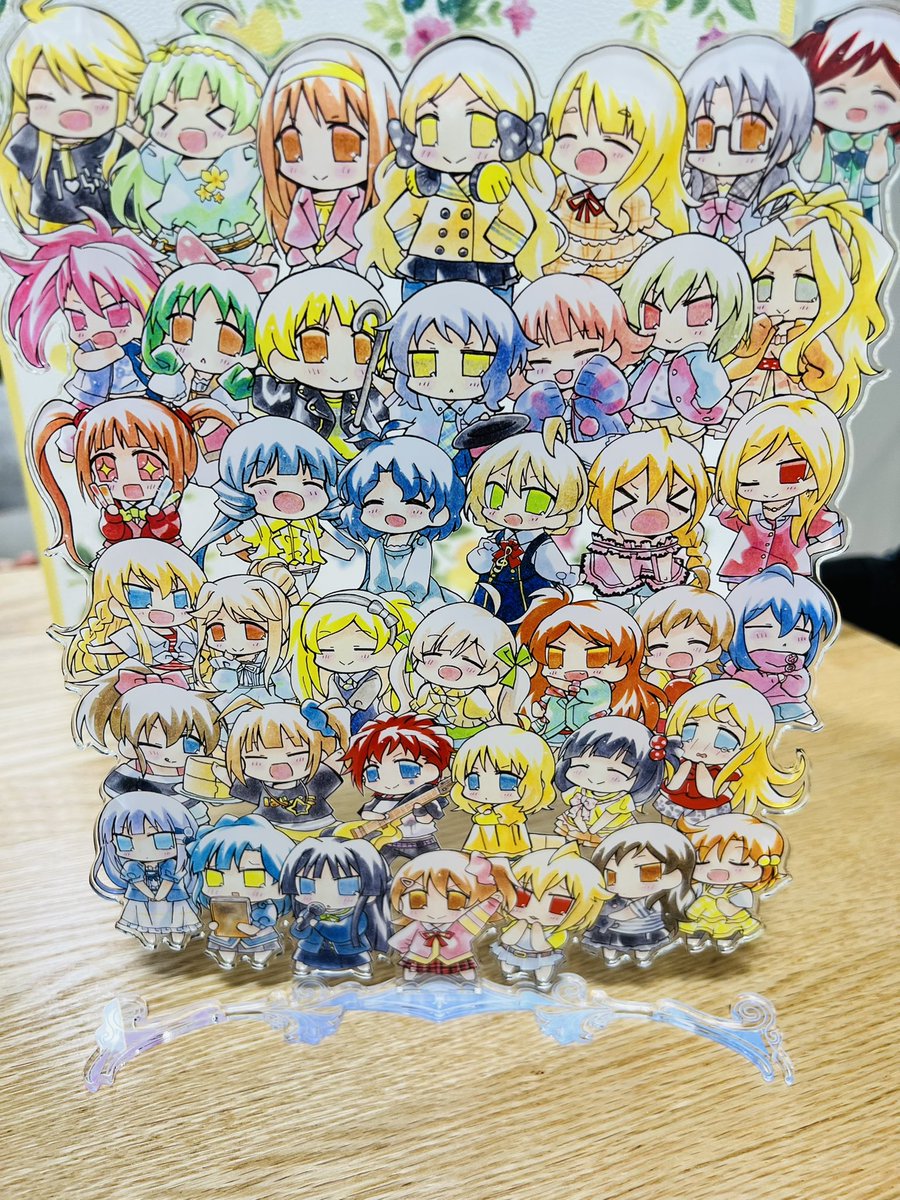 明日の歌姫、参加しております( * ` ▽ ' )
最新刊みりおんぱれーど!ほか既刊色々もっていきます!缶バッジも新作ございます。色々とオマケいたします〜!! 