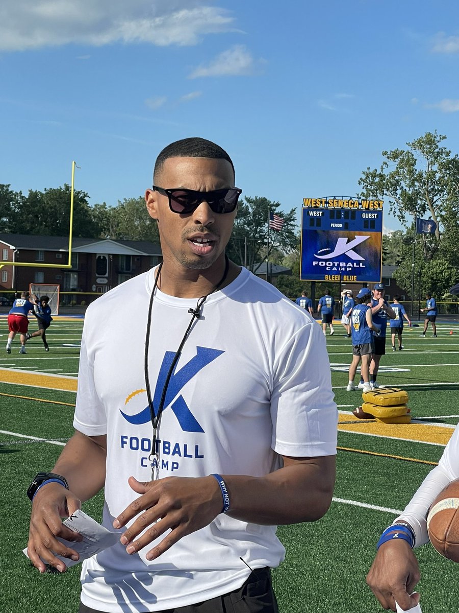 West Football (@wswfb) on Twitter photo Getting ready for Day 2 of <a href="/JK_Kelley/">Jeremy Kelley</a> #WhyNotYou Football Camp. Thank you @SgroiFinancial @BuffLogo for your sponsorship. #BleedBlue <a href="/WestSenecaCSD/">West Seneca CSD</a> <a href="/WestSenecaBee/">West Seneca Bee</a> Getting ready for Day 2 of <a href="/JK_Kelley/">Jeremy Kelley</a> #WhyNotYou Football Camp. Thank you @SgroiFinancial @BuffLogo for your sponsorship. #BleedBlue <a href="/WestSenecaCSD/">West Seneca CSD</a> <a href="/WestSenecaBee/">West Seneca Bee</a>