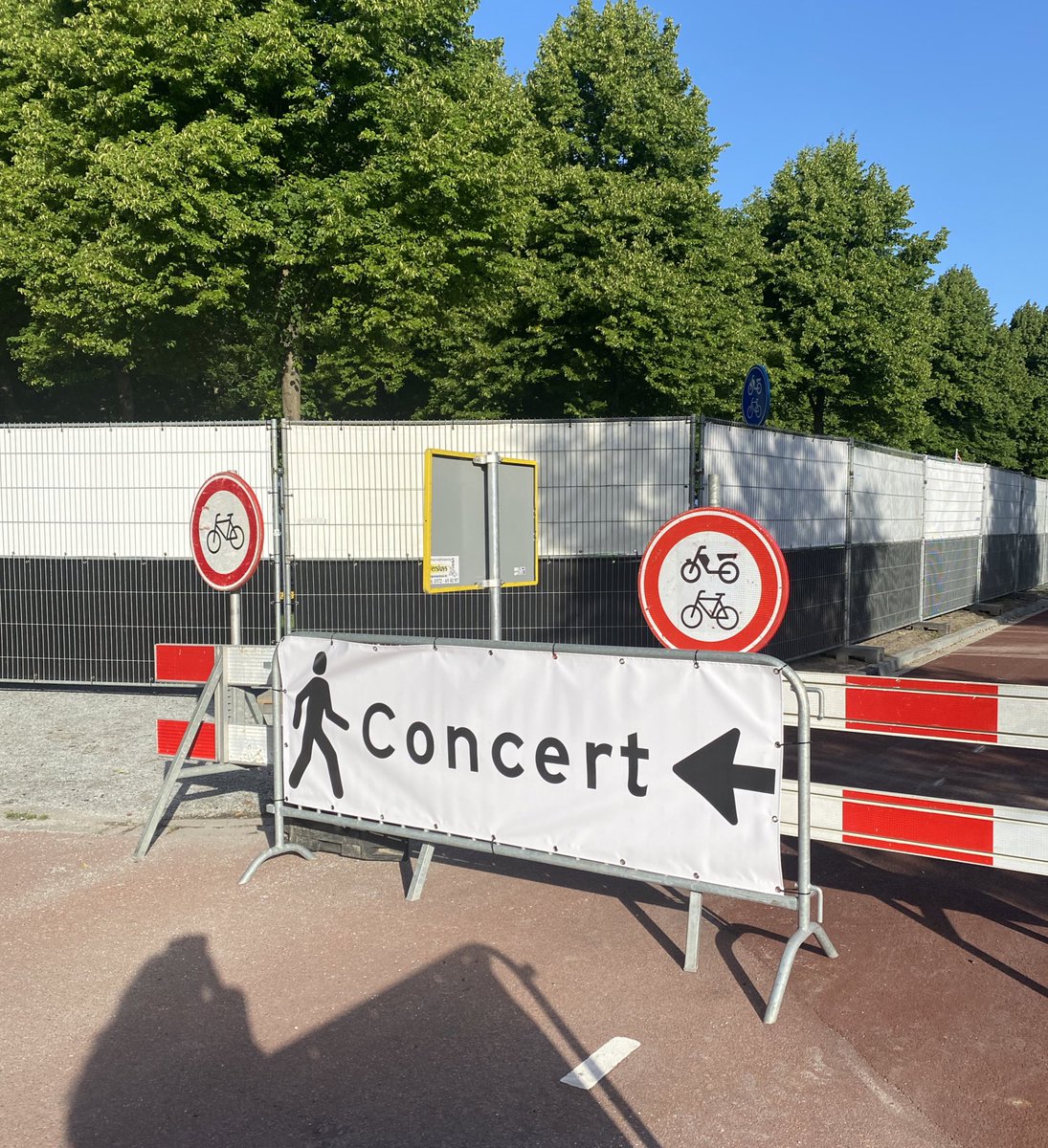 Klaar voor het concert van Anouk op het Malieveld.😁 #concert #anouk