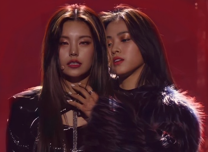 hwangsnacks's tweet photo. be a good kitty siguro?

#MSD #RYEJI #MidzySelcaDay @ITZYofficial https://t.co/UoJkaUnGq7