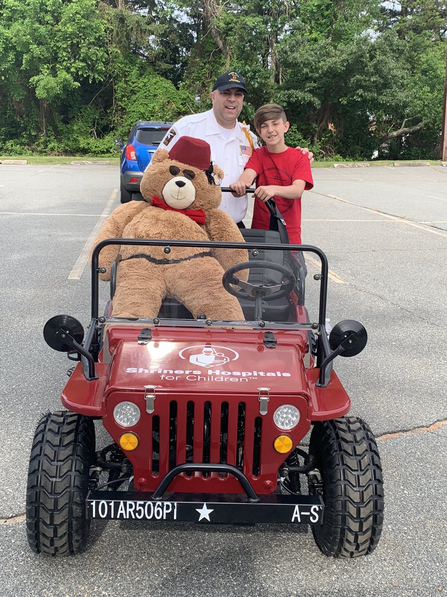 FezzysRIde's tweet photo. We are getting ready for the Gaspee Days Parade. Will we see you on the parade route? https://t.co/02iaBZjpvw
