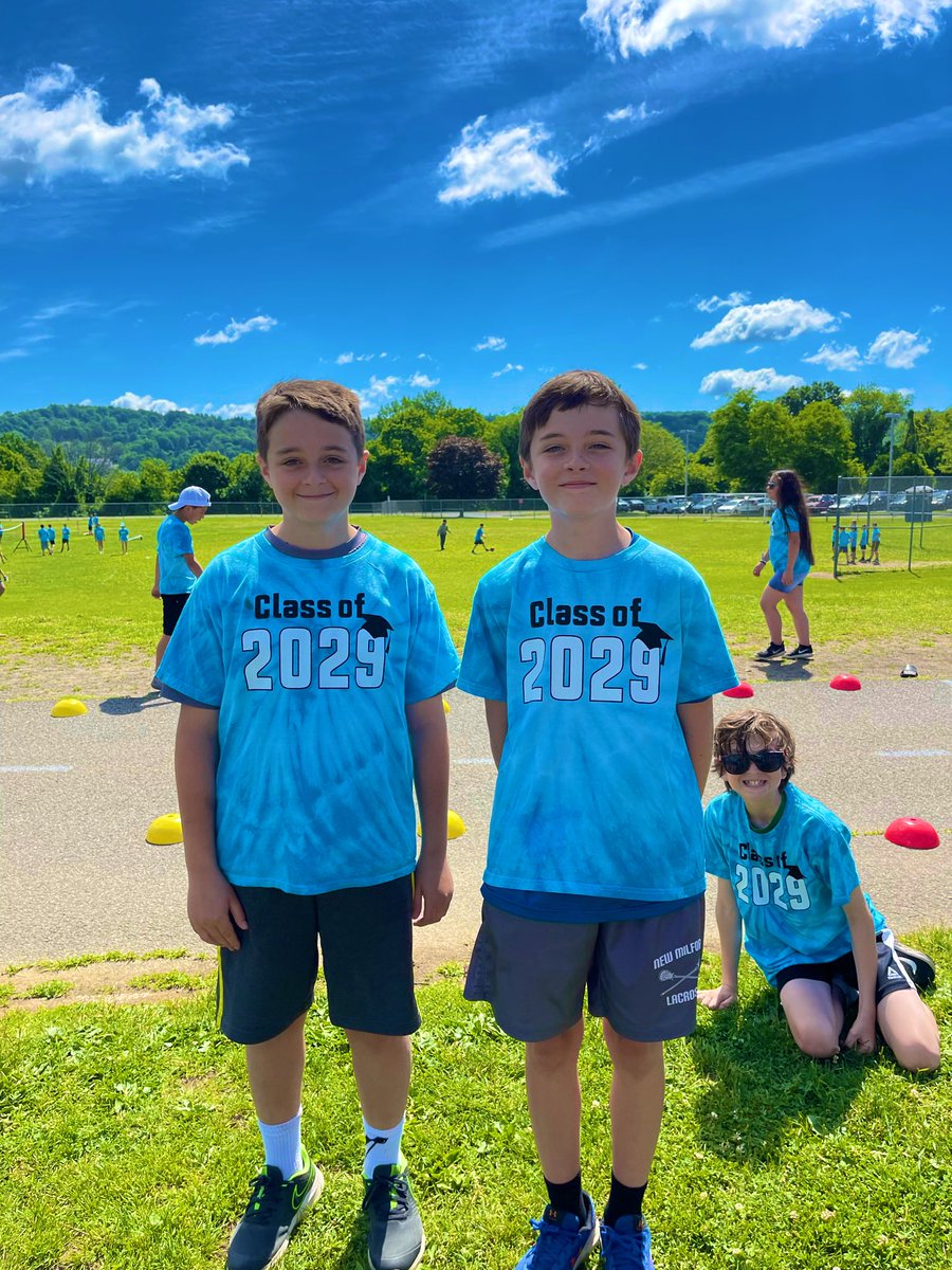5th grade send off!! 💙😎<a href="/SNIS_CT/">Sarah Noble School</a>