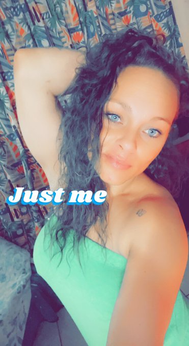 #justme #camsoda #lovemesomeme #chillen https://t.co/EeDvoQc4eA<a href="/tag/justme"class="tags">#justme</a><a href="/tag/camsoda"class="tags">#camsoda</a><a href="/tag/lovemesomeme"class="tags">#lovemesomeme</a><a href="/tag/chillen"class="tags">#chillen</a>