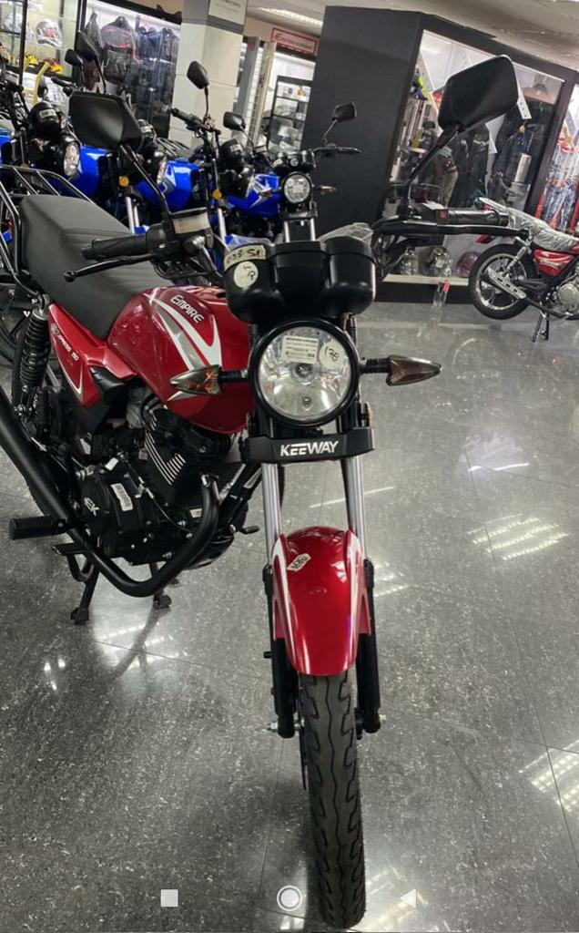 MaquinaDelAire's tweet photo. En MOTOTRANSFORMEROFICIAL1 La Yaguara llegó la nueva XPRESS te la presentamos.año 2022 rines de PALETA 2 años de garantía o 20.000 km motor 150cc
Acércate a la Yaguara. visítanos o contáctanos
☎️ 0212 4714832 y 02124714797 #11DEJUN Las tenemos en color rojo,azul y negro. https://t.co/UMvG95FngV