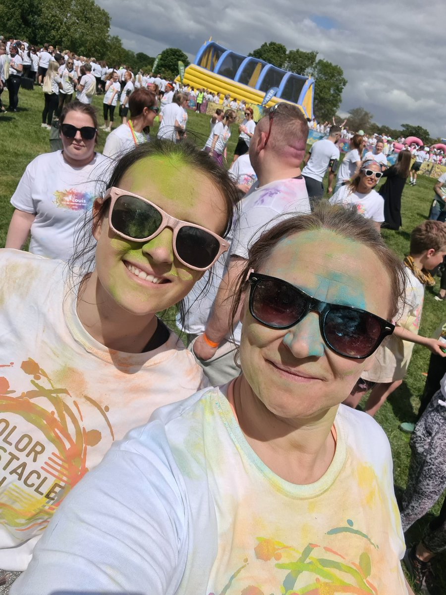 Jessnika's tweet image. Getting back to normality #colourobstaclerush #colourrush #newcastleracecourse #paint #inflatable #fun #SaturdayMorning