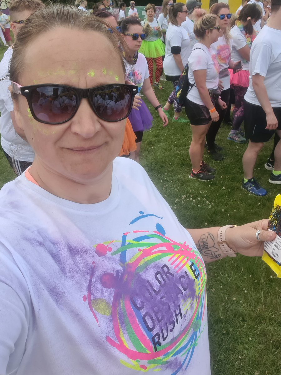 Jessnika's tweet image. Getting back to normality #colourobstaclerush #colourrush #newcastleracecourse #paint #inflatable #fun #SaturdayMorning
