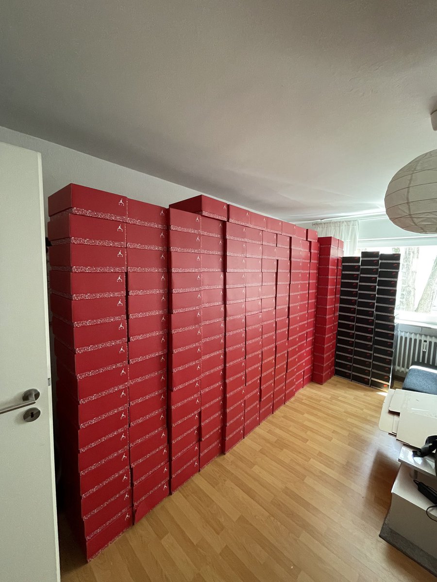 satansbratan666's tweet image. Join the movement @satanbricks 😈

249/400