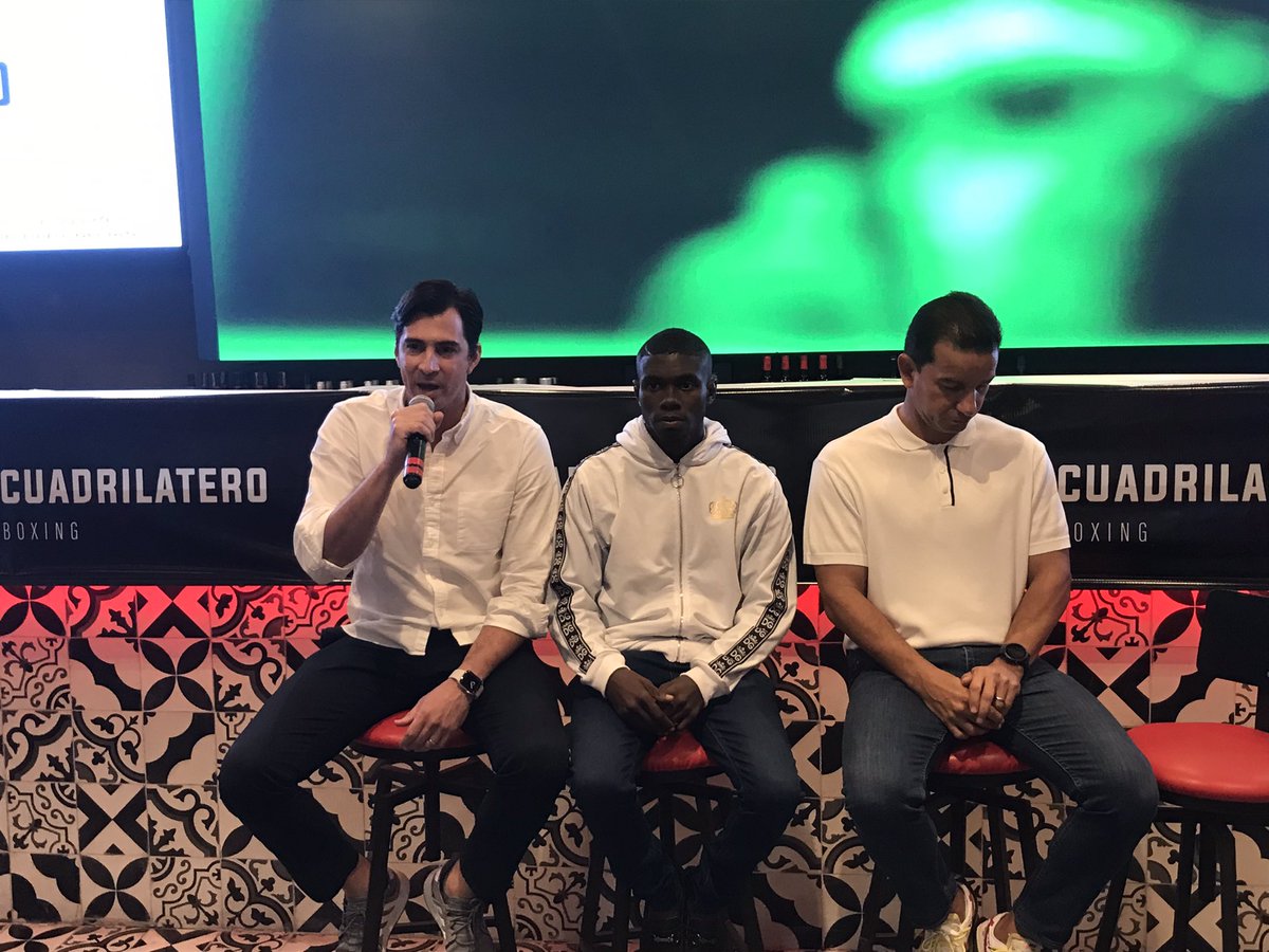 HablaDeportes's tweet photo. #BoxeoHD Presentación de ‘Revancha y Debut’.
🥊 La velada organizada por Cuadrilátero será el 29 de julio en Coliseo Sugar Baby Rojas.
📌 Yuberjen Martínez debutará como profesional. https://t.co/hpov8o1A9o