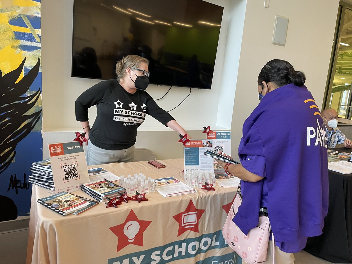 dcpave's tweet photo. We're grateful and honored to be joined by so many great community partners and organizations for today's Resource Fair during the #ParentPolicySummit! #SummitStory
@AJEInc @ChildrensNatl @DBHRecoversDC @DDS_DC @DOLDC @TheGreenScheme_ @DC_Advocate @MySchoolDC @DCOmbuds https://t.co/scSbqR5NHa