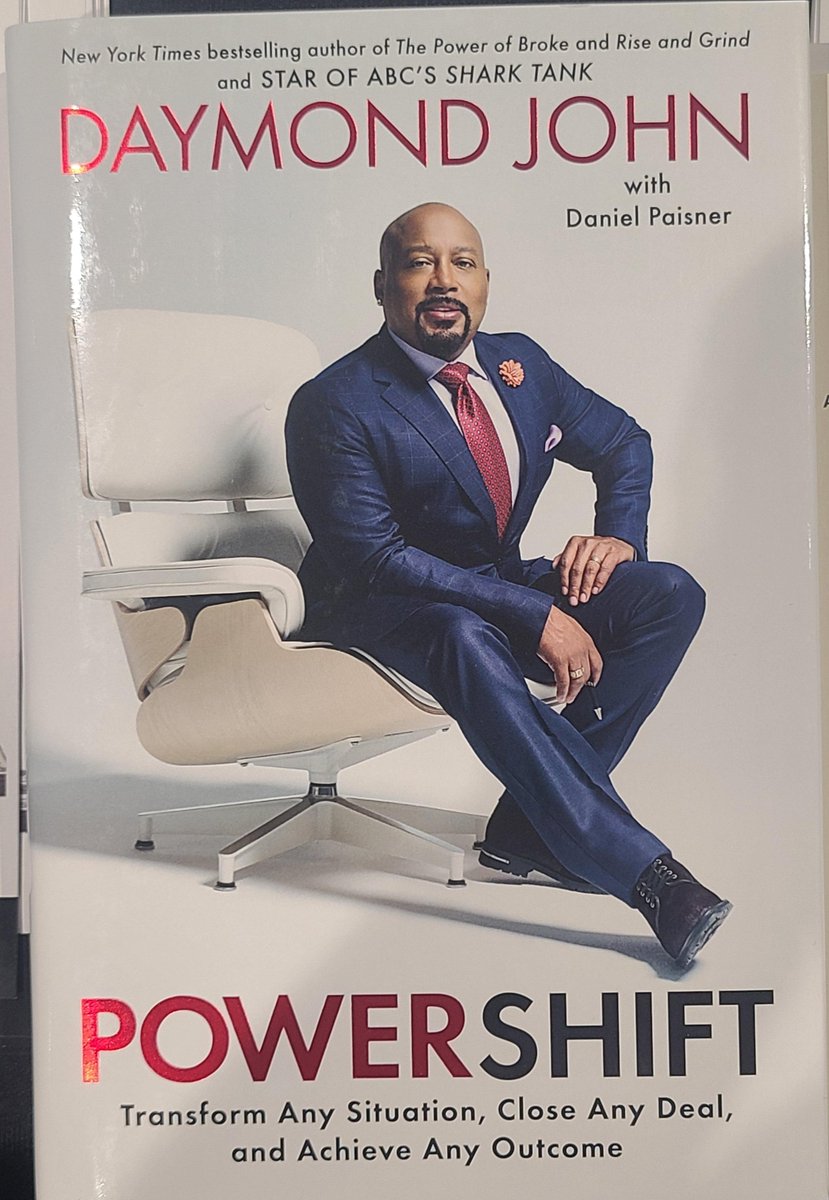 Oh what a night at @parkerseminars #ParkerOrlando! Our very own Wayne Wolfson (NCMIC) spoke with @daymondjohn at his book signing. What will today bring? Come see us at the NCMIC booth!