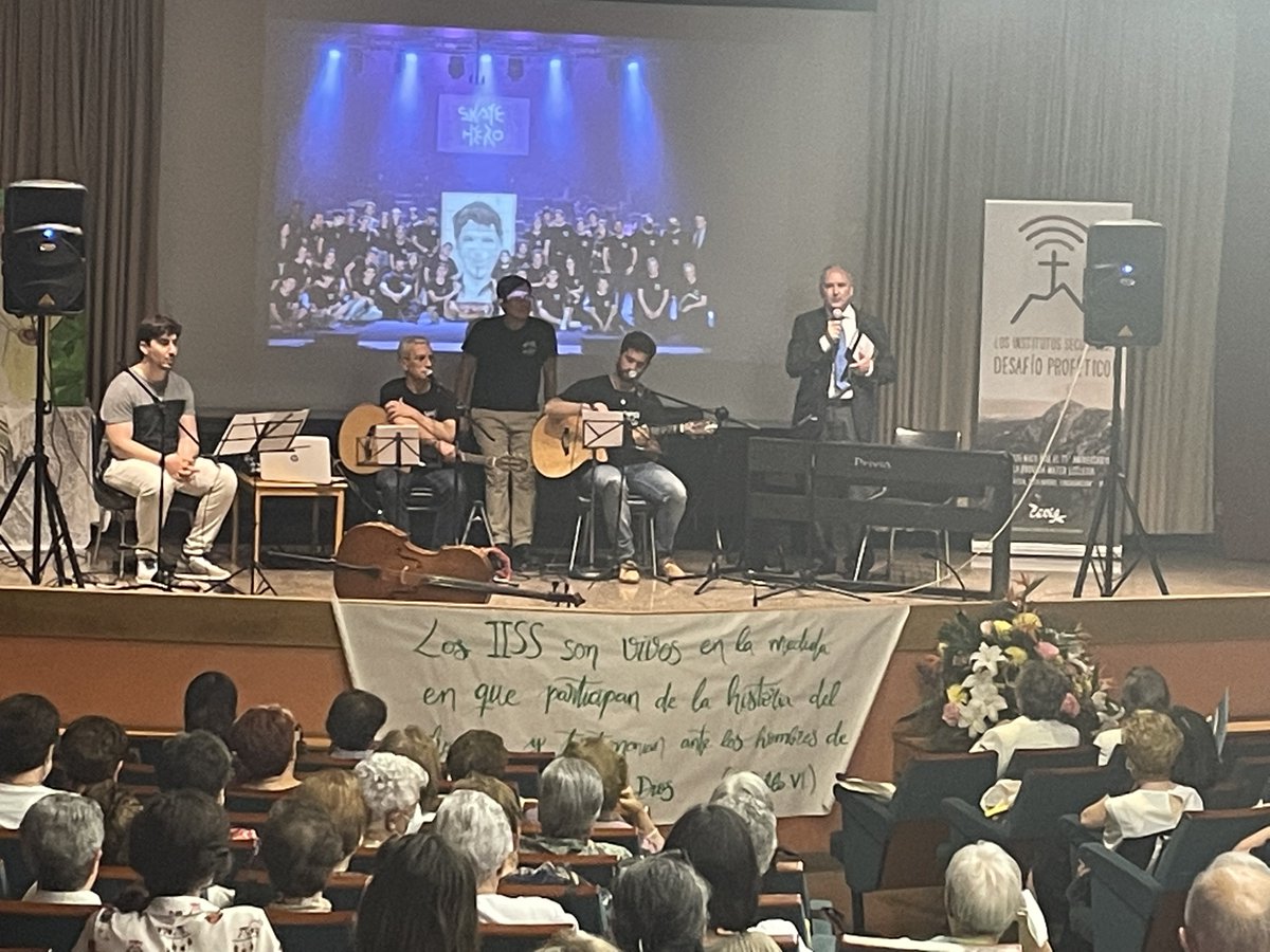Jose Luis Acebes nos presenta “El musical del monopatín” (una escena) un reto de como un “hacer cultura” evangelizadora en el mundo de hoy….
#DesafioProfetico #75ProvidaMater #InstitutosSeculares