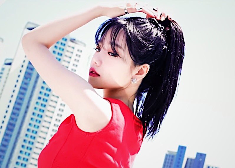 #YURI #조유리
#JOYURI_LoveShhh