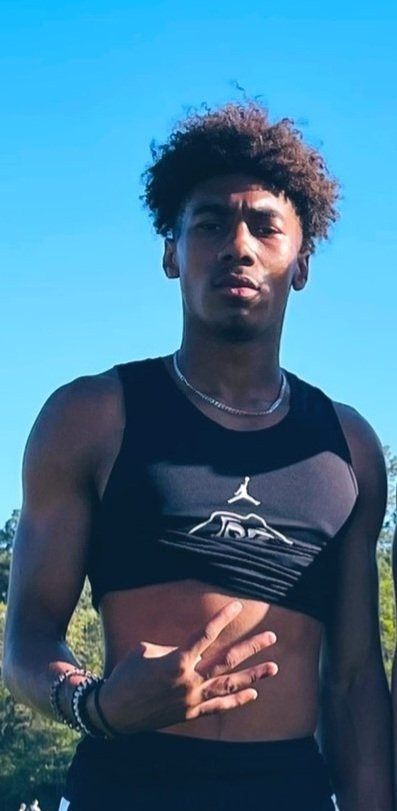 Big Ups to DeVondre McGee for making the @txmilesplit top 100m Sophomore list. Keep grinding.  <a href="/CoachHardeman/">Cedric Hardeman</a> <a href="/Tasha_Smith78/">Tasha Smith</a> <a href="/CHSRunningBoost/">ConroeHighBoysRunningBooster</a> <a href="/ConroeTigersFB/">Conroe Tiger Football</a> tx.milesplit.com/articles/31197…