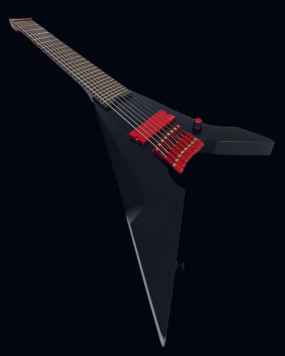 RichliteFretbrd's tweet photo. Is playing a sustainable guitar important to you? If so, you have to check out @xtnguitars

This one is made from reclaimed old mahogany stairs and features a Richlite Fretboard!
#makeitwithpaper
#richlitefretboard
#xtnguitars 
#headlessguitar
#multiscaleguitar
#8stringguitar https://t.co/Yko5B1D4bm