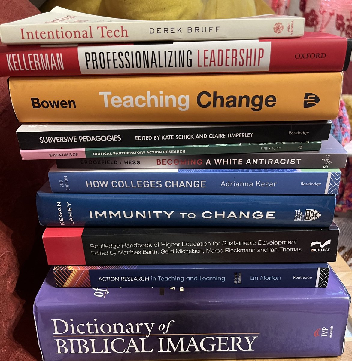 hintondm's tweet photo. @johnbrindletel @EdResLancaster I’ve got those books too and many more besides. I need a book reading week or something. #TooManyInterests #Teaching #NotEnoughTime https://t.co/kdTIT3dxO6