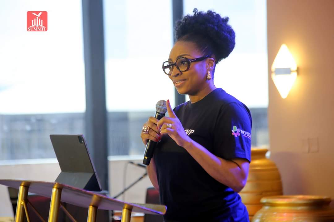 ThisGenNG's tweet photo. In every chosen environment you find yourself, you are consecrated for a purpose and it is upto you to discover yourself (by the help of God) to impact that environment @joduwole
#ThisGeneration
#TakeAStand
#ThisGenerationConference2022 https://t.co/Bo5F402HPm