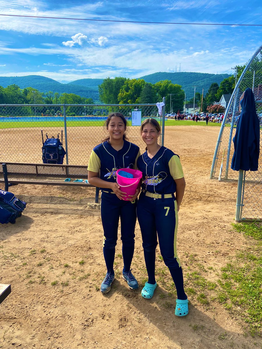 Great morning watching our very own Kat and Sally in the <a href="/beacongirlssb/">BeaconGirlsSoftball</a> 14U Tournament at Memorial. Keep up the good work girls! <a href="/BCSDBulldogs/">Beacon Athletics</a>