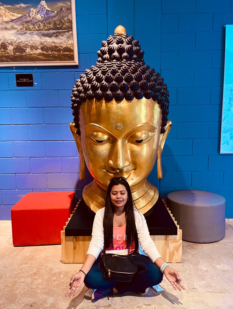 Shdzzz1's tweet photo. #peace✌🏻 #Dubai #Expo2020 #FLASHBACK https://t.co/Ew6F5rJu0d