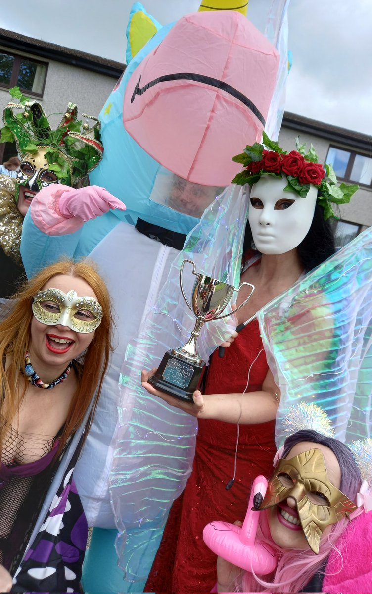 It was the first #LockerbieGala in 3 years and not only did The Lodge take part, we WON a trophy for creativity!! 
Art Collective Assemble!!

#LockerbieGala #Lockerbie #Scotland #Creatives #Artists #LocalCommunity #Parade