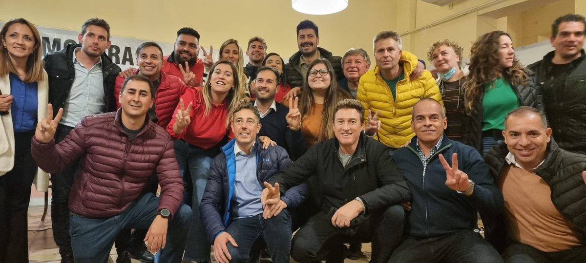 francodmiranda's tweet photo. Cada vez más rincones de la provincia se suman al pedido de  #LlaryoraGobernador2023

Acompañamos a la Junta Promotora del departamento #SanAlberto que se realizó en la localidad de Mina Clavero. Compartimos la visión de la #Córdoba que queremos y Martin es la garantía de eso ✌🏼 https://t.co/cuA03FILuh