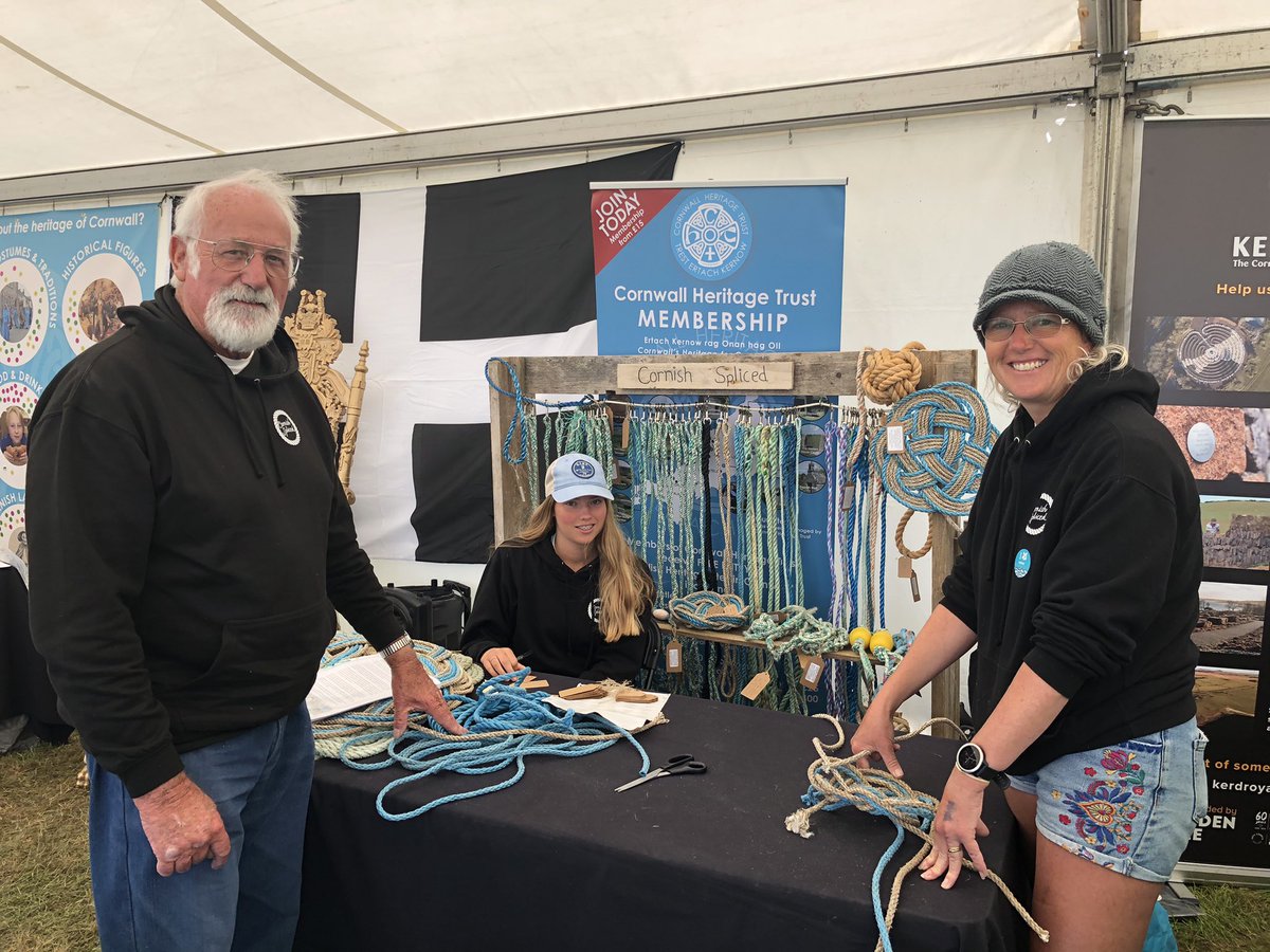 Heritage_Trust's tweet photo. The @CornishSpliced team are busy showing off their skills at our Stand 804 at the @RoyalCornwall Show so do come over and have a go.
It's a fantastic opportunity to learn this traditional fishing skill and make some amazing things from re-purposed Cornish fishing gear. https://t.co/WE6W3uPyKC