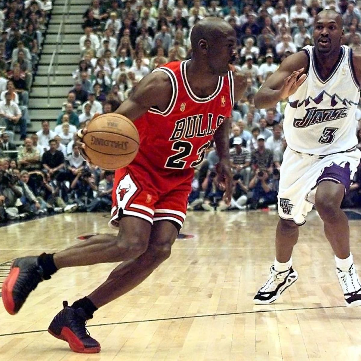 Flu Game Jordan Pippen And Michael Jordan Wife Michael Jordan T