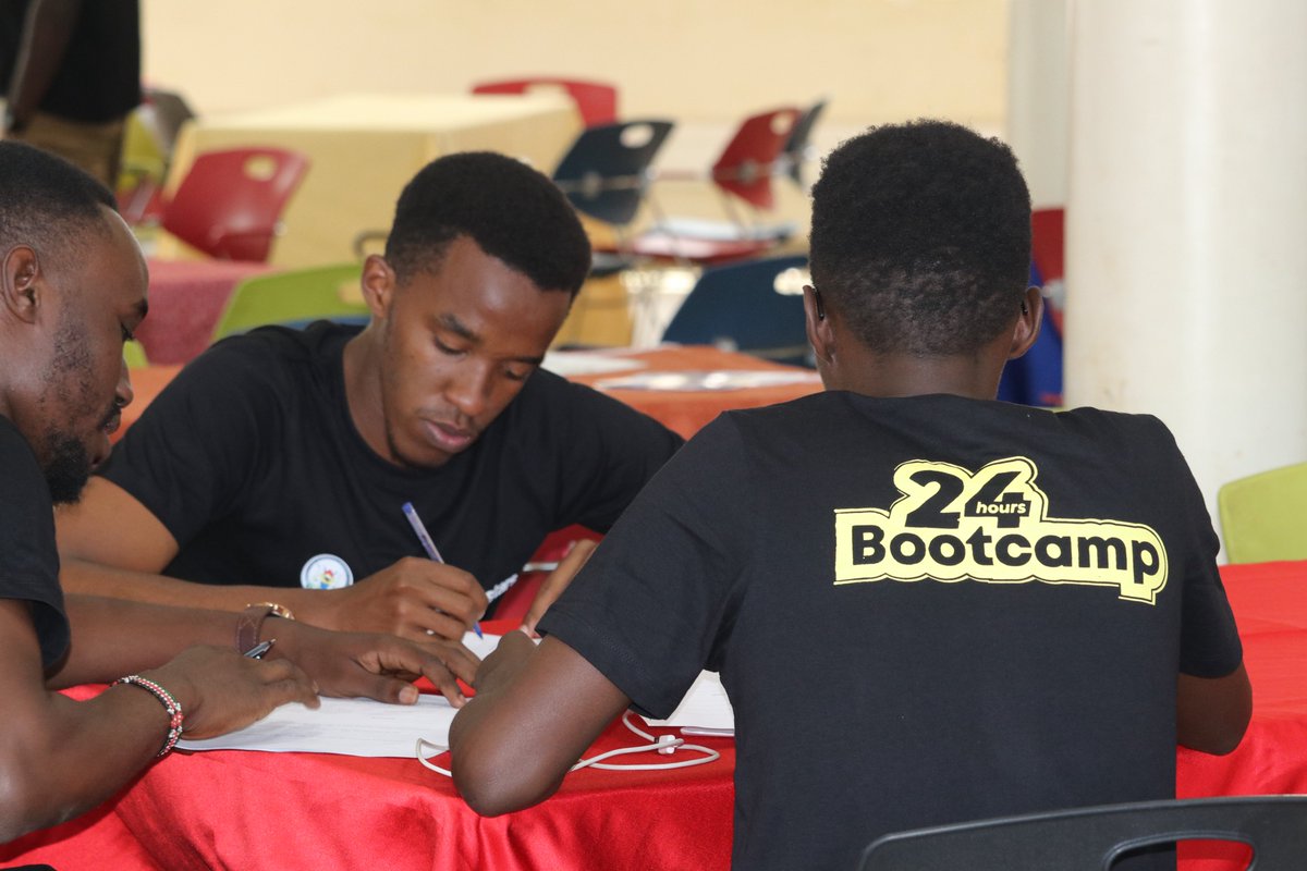 mubs_socials's tweet image. @MUBS_Entreship has organized a 24 hour bootcamp to innovate, think, act and start. @dos_Mubs @accountgovt @SicaMubs @sumiconline @OfficialMubs @karemmie 
#MUBS24hrBootcamp #TechstarsStartupWeekend #SWKampala