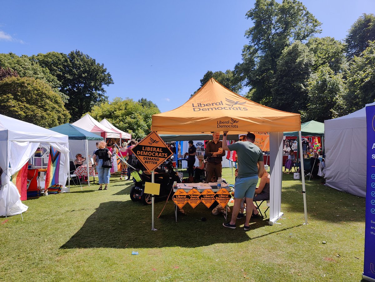 ThomasGravatt's tweet photo. Great to be at Southampton People's Pride today in Palmerston Park - come along and say hello! 🏳️🌈 #PeoplesPride https://t.co/wdqozxxAXB
